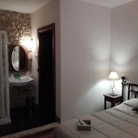 Residenza Storica Le Civette Castel del Monte (Abruzzo)