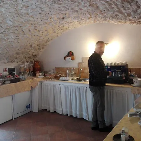 Residenza Storica Le Civette 3* Castel del Monte (Abruzzo)
