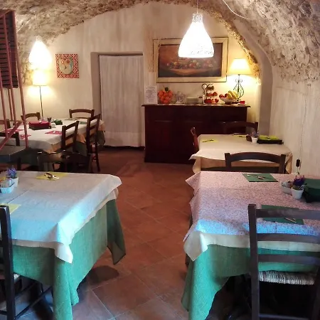 Residenza Storica Le Civette Castel del Monte (Abruzzo)