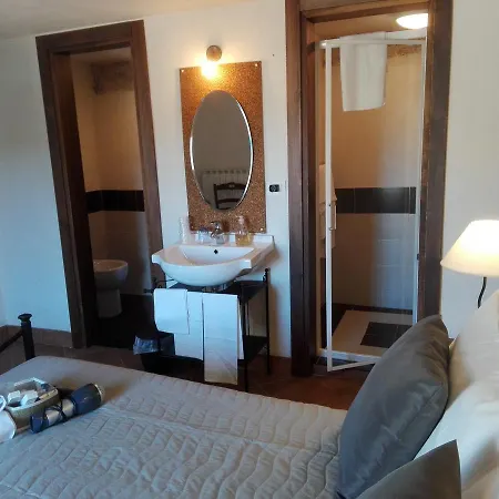 Residenza Storica Le Civette Guest house