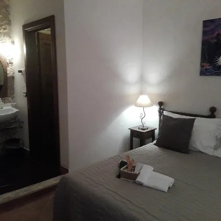 Residenza Storica Le Civette Guest house Castel del Monte (Abruzzo)