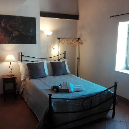 Residenza Storica Le Civette Castel del Monte (Abruzzo)