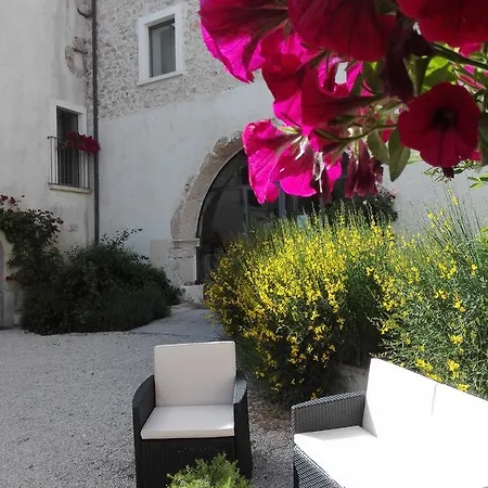 Residenza Storica Le Civette Castel del Monte (Abruzzo)