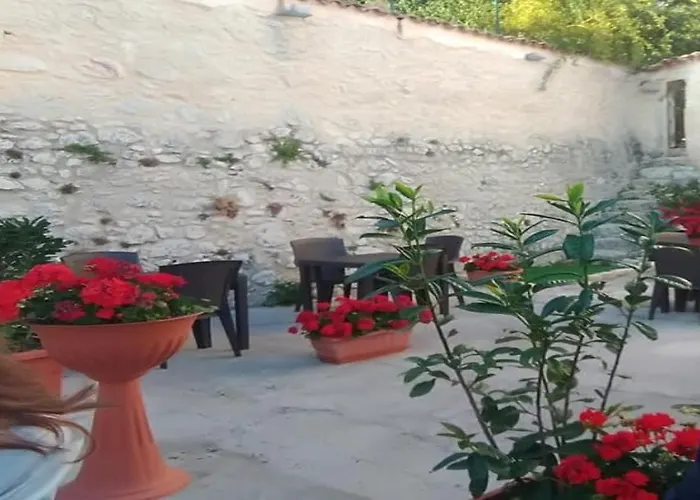 Residenza Storica Le Civette Castel del Monte (Abruzzo)