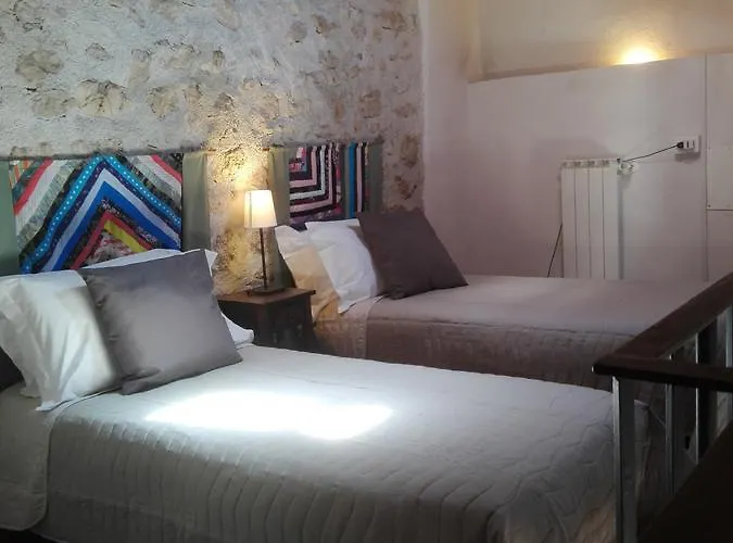 Affittacamere Residenza Storica Le Civette Castel del Monte (Abruzzo)